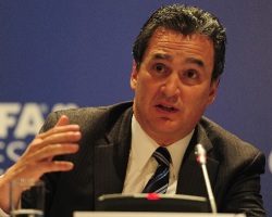FIFA yolsuzluk soruşturmasını yürüten Michael Garcia’dan salvo:”Rapor baştan aşağı eksik,yanlış”